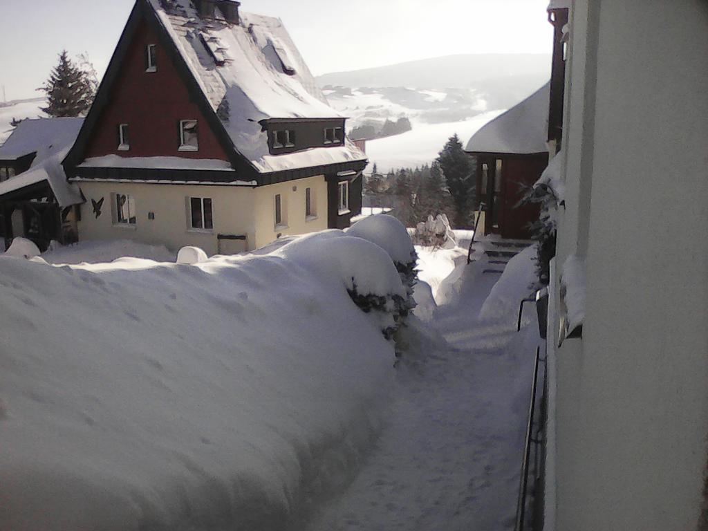 Apartments - Lehmanns Ferienwohnungen Oberwiesenthal Eksteriør bilde